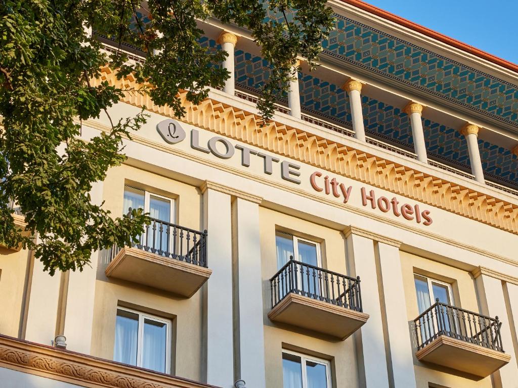 Lotte City Hotels Tashkent Palace
