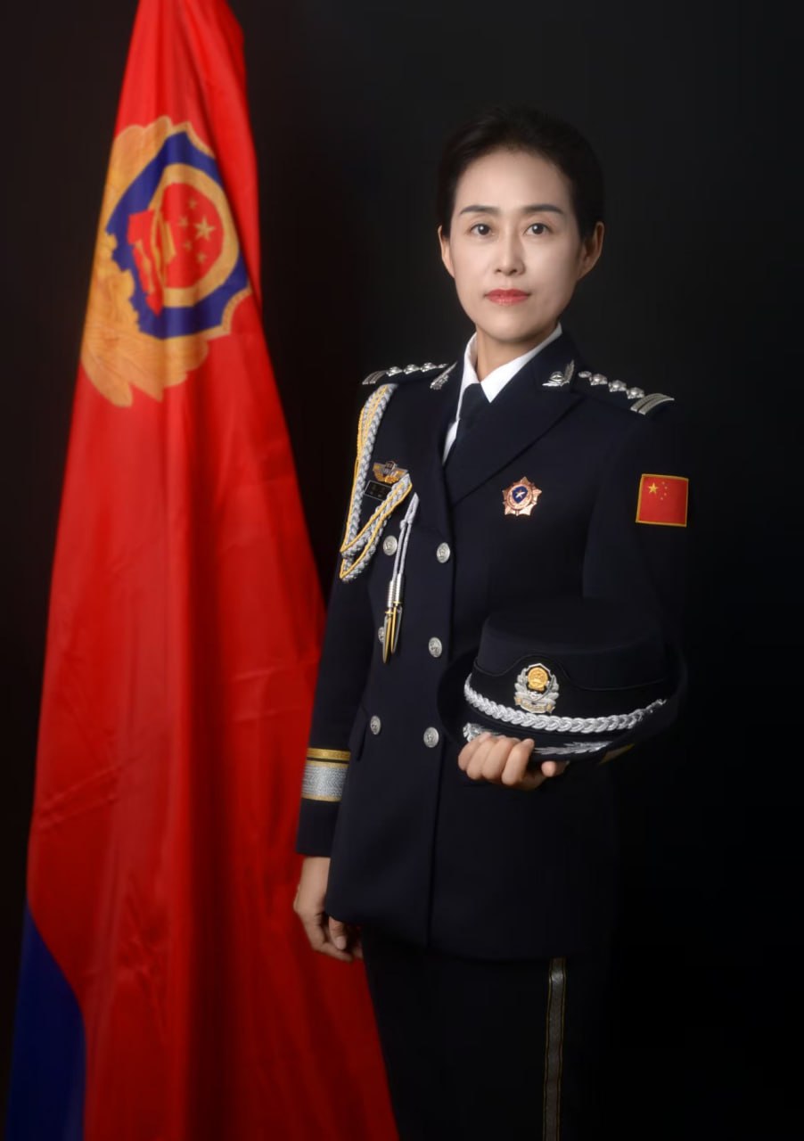 CHE Wenfang